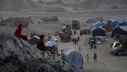 Bez doma i gladni, Avganistanci suočeni sa turobnom zimom nakon protjerivanja iz Pakistana  Bez doma i gladni, Avganistanci suočeni sa turobnom zimom nakon protjerivanja iz Pakistana