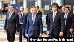 მმართველი პარტიის ლიდერები ირაკლი ღარიბაშვილი, ბიძინა ივანიშვილი, ირაკლი კობახიძე