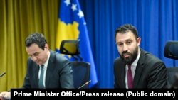 Premijer Kosova Aljbin Kurti i Ministar za administraciju lokalne samouprave Eljbert Krasnići, 25. januar 2023. 