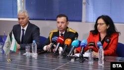 Председателят на ДАНС Пламен Тончев, главният секретар на МВР Живко Коцев и зам.-главния прокурор Мария Павлова