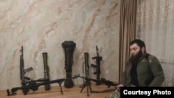 მარიამი არის ჩემი შვილი, გოგო, და არაბულად მიღებულია ასეთი სახელის ქონა. და ასე მოგვმართავენ ჩვენი მუსლიმი ძმები - "მარიამის მამა საქართველოდან".