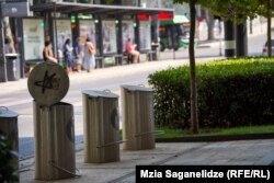 თბილისი, ჭავჭავაძის გამზირი, მიწის ქვეშ განთავსებული ნაგვის ბუნკერი