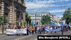 Protestna šetnja prosvetnih radnika u Beogradu zbog nasilja u školama, 16.5.2024.