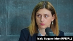 პარლამენტარი თეონა აქუბარდია