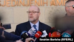 Ambasador SAD na Kosovu Džefri Hovenier