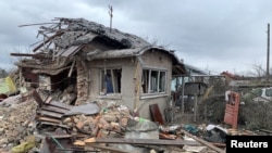 Також через російський обстріл поранені ще дві людини – всі вони перебували біля магазину. Фото ілюстративне