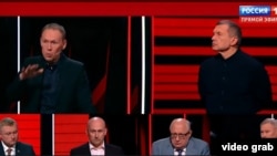 საქართველოში მიმდინარე ამბებს პროპაგანდისტ ვლადიმირ სოლოვიოვის გადაცემაში განიხილავენ. 2024 წლის 15 მაისი