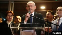 Lider opozicione Republikanske narodne partije Kemal Kiličdaroglu poštovan je u opozicionim krugovima zbog neumornog zalaganja za obnovu demokratije u Turskoj, Ankara, 6. mart 2023.
