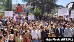 Protest Srba u Severnoj Mitrovici zbog najave otvaranja mosta, Kosovo, 7. avgusta 2024.