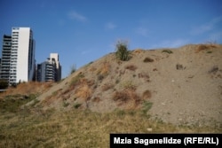 მიწაყრილი იპოდრომის ტერიტორიაზე, 2023 წლის ნოემბერი