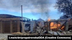 У прокуратурі зазначають, що через російську атаку пошкоджено щонайменше три багатоквартирних будинки та приватні домоволодіння. Фото ілюстративне