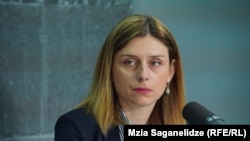 თეონა აქუბარდია