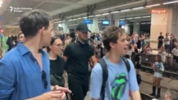 Blokade pruga i hiljade na protestu protiv iskopavanja litijuma u Beogradu Blokade pruga i hiljade na protestu protiv iskopavanja litijuma u Beogradu