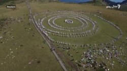 د بلغاریا په غره کې ځانګړي روحاني مراسم
 د بلغاریا په غره کې ځانګړي روحاني مراسم