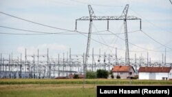 Dalekovod u blizini Obilića, Kosovo, fotografija iz arhive