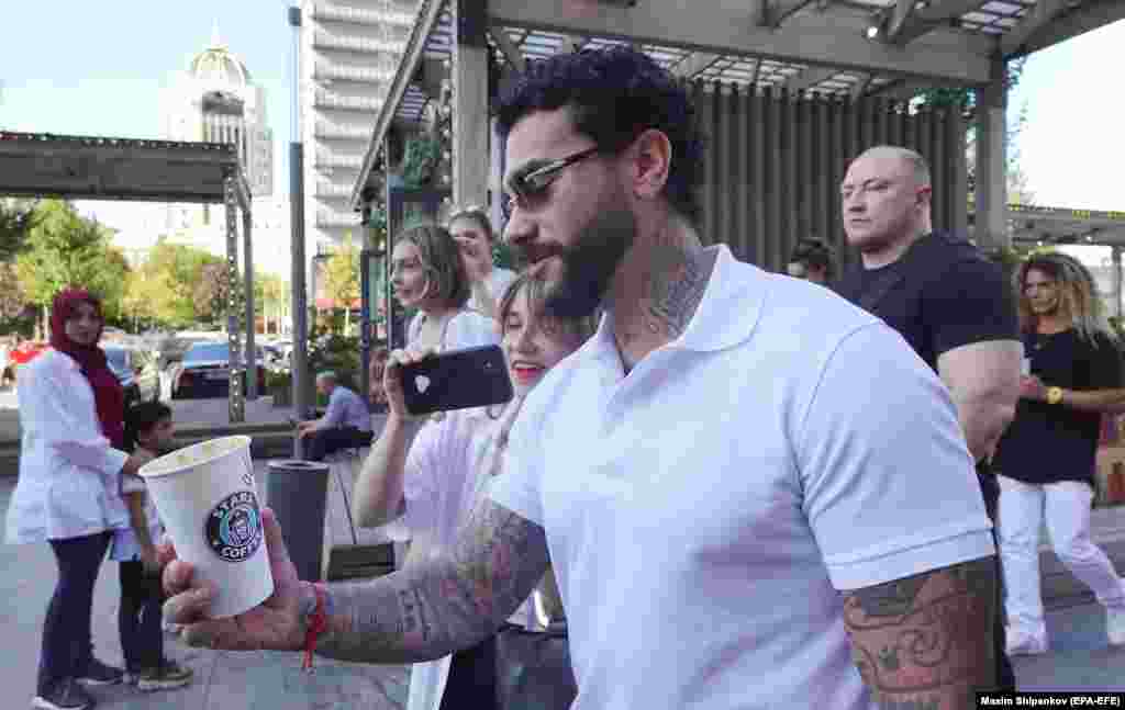 Stars Coffee was launched by Pinsky and Timati, who wrote in a 2015 track that “President Putin is my best friend.” The pair announced that scores of empty former Starbucks cafes would be reopened under their Stars Coffee brand. Starbucks had 130 branches in Russia and nearly 2,000 employees.   