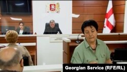 ნანა ბურჭულაძე სასამართლოში ჩვენების მიცემის შემდეგ, 10 აგვისტო, 2022 წელი 