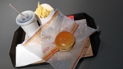 Время Свободы: "Макдональдс" как конкурент "Вкусно - и точка". Вернутся ли в Россию мировые бренды  Время Свободы: "Макдональдс" как конкурент "Вкусно - и точка". Вернутся ли в Россию мировые бренды