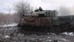 Ukrajinske trupe raspoređuju njemačke tenkove u bitci za Pokrovsk Ukrajinske trupe raspoređuju njemačke tenkove u bitci za Pokrovsk