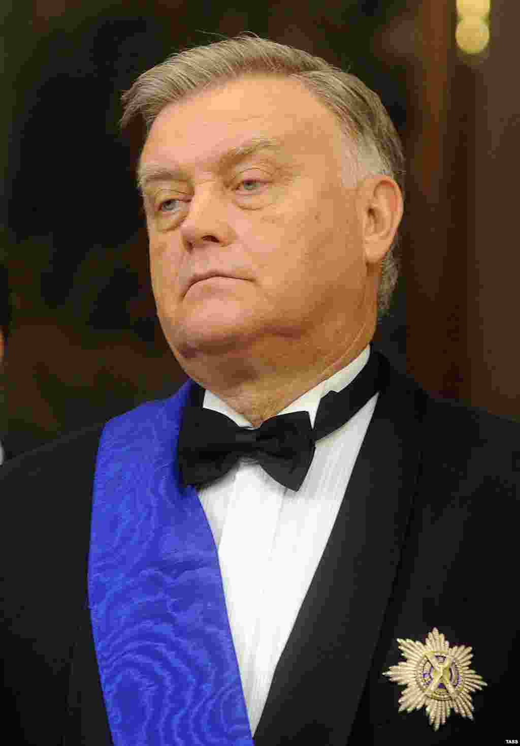 На церемонии вручения Международной премии Фонда Святого Всехвального апостола Андрея Первозванного "За Веру и Верность" в Государственном Кремлевском дворце 