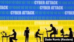 Haktivisti na različite načine uklanjaju i bore se protiv ruske propagande. 