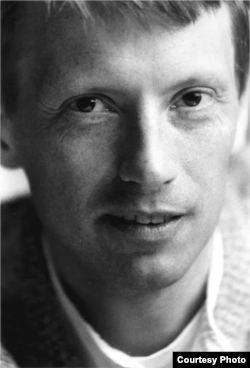 დი ჯეი ტეილორი