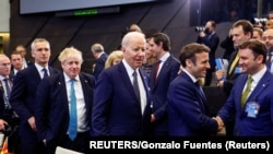 Джо Байден среди участников саммита НАТО в Брюсселе 24 марта