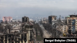 Mariupolj nekada i sada 