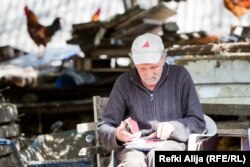 Sakib Ademović tokom razgovora sa reporterom RSE.