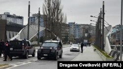 Policajci iz sastava EULEX-a na severu Kosova, 9. decembar 2022.