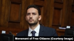 Otpor procesu, koji je Zoran Đinđić započeo, očigledno je bio toliko veliki, toliko jak i toliko beskrupulozan da su na kraju pribegli fizičkoj likvidaciji neistomišljenika: Pavle Grbović