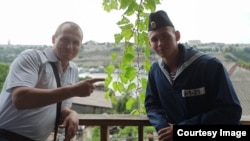 Дмитрий Шкребец со своим сыном