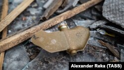 За даними міського голови, хлопець наїхав на міну-«пелюсток» (ілюстраційне фото)