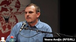 U Srbiji dominira uski rakurs čitanja Andrića u kome se on vezuje za srpski nacionalni mit: Saša Ilić