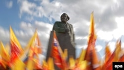 Miting Mladih socijalista, Moskva