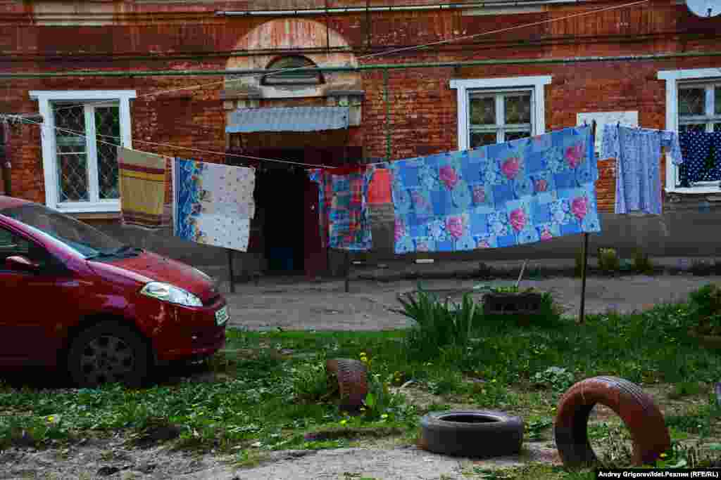 Как, например, вот этот дворик. 