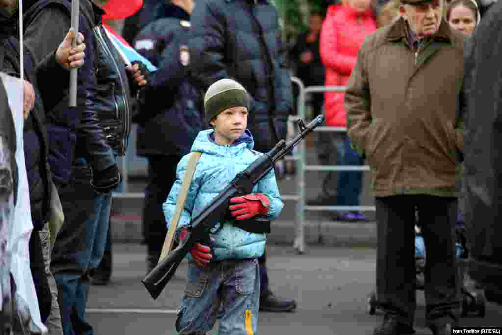 Марш в поддержку так называемой "Новороссии" в Москве