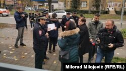 Policija je ispred Suda u četvrtak legitimisala članove grupe Pravda za Davida