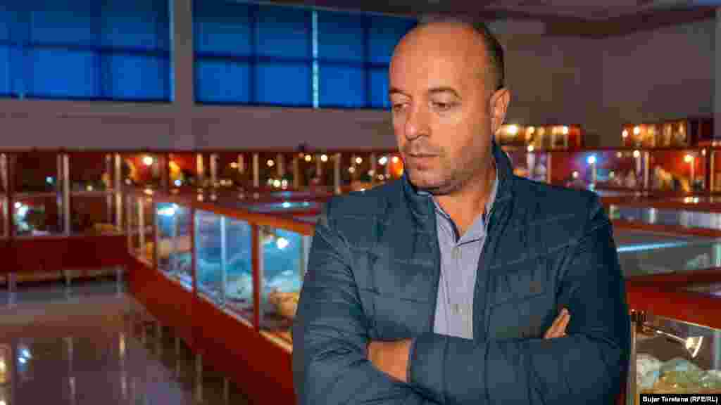 Ibrahim Musa, inženjer geologije, direktor Muzeja kristala u Trepči.  