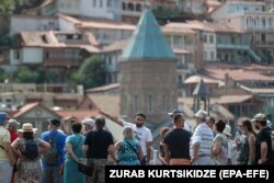 ტურისტები თბილისში