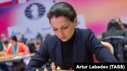 Александра Костенюк