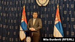 Na fotografiji: državni sekretar u Ministarstvu odbrane Srbije Nemanja Starović na brifingu za insotrane medije u Beogradu 22. decembra 2022. 