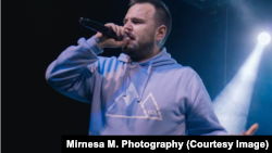 Zlatan Hajlovac, Kontra