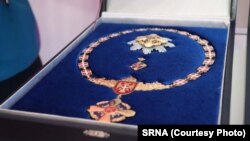 Orden RS-a na ogrlici koji će naknadno biti uručen Putinu, 8. januar 2023.