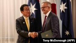 Premijer Japana Fumio Kišida i premijer Australije Entoni Albanez na sastanku u Pertu, 22. oktobra 2022.