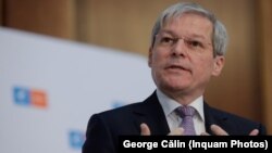 Dacian Cioloș, unul din cei cinci demisionari, a fost șef al USR până acum câteva luni.