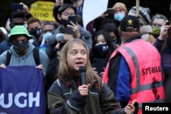 Švedska klimatska aktivistkinja Greta Tunberg tokom COP26 u Glazgovu, 1. novembar 2021.
