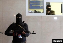 Захопленая пракуратура ў Луганску