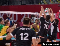 Ermin Jusufović, traume nakon gubitka noge od nagazne mine, prevazilazi baveći se sjedećom odbojkom