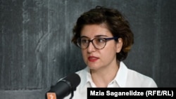 პარლამენტის წევრი, „რესპუბლიკური პარტიის" თავმჯდომარე ხათუნა სამნიძე